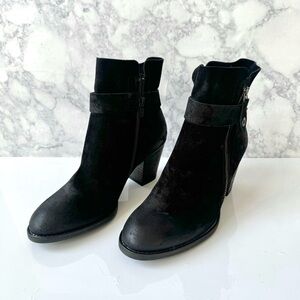 Paul Green Dallas Black Oiled Suede Distressed Ankle Boot Size 8 US